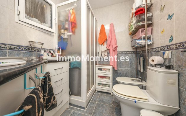 Reventa - Villa independiente - Interior  - Estacion de Cartama