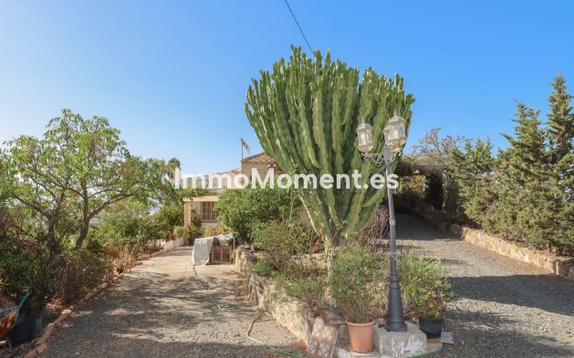 Reventa - Villa independiente - Interior  - Estacion de Cartama