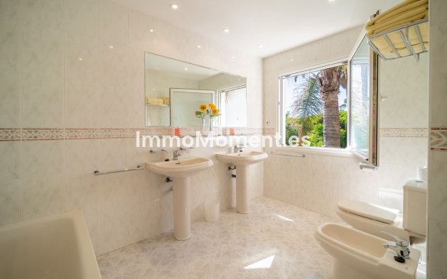 Wiederverkauf - Freistehende Villa - Marbella - Marbesa