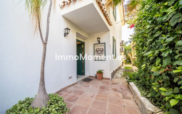 Wiederverkauf - Freistehende Villa - Marbella - Marbesa