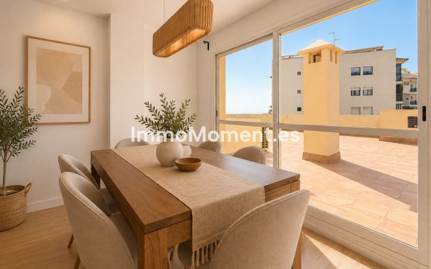 Wiederverkauf - Wohnung - Estepona  - Estepona Centro