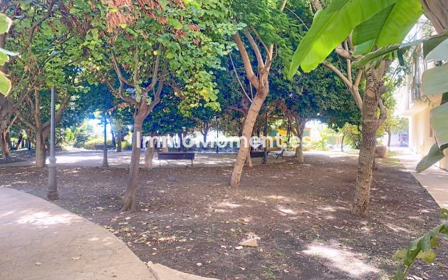 Wiederverkauf - Wohnung - Estepona  - Estepona Centro