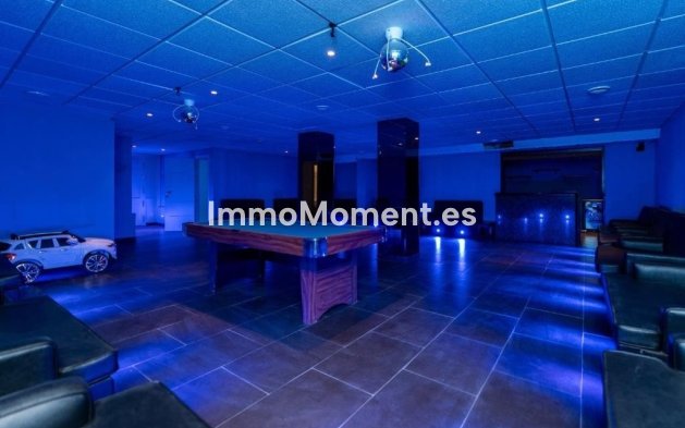Wiederverkauf - Freistehende Villa - Marbella - Nueva Andalucía