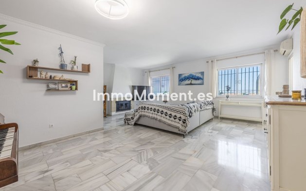 Wiederverkauf - Freistehende Villa - Fuengirola - Fuengirola Centro