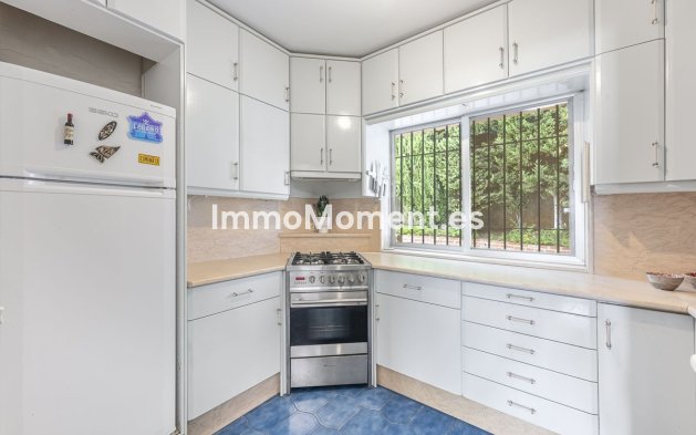 Wiederverkauf - Freistehende Villa - Fuengirola - Fuengirola Centro