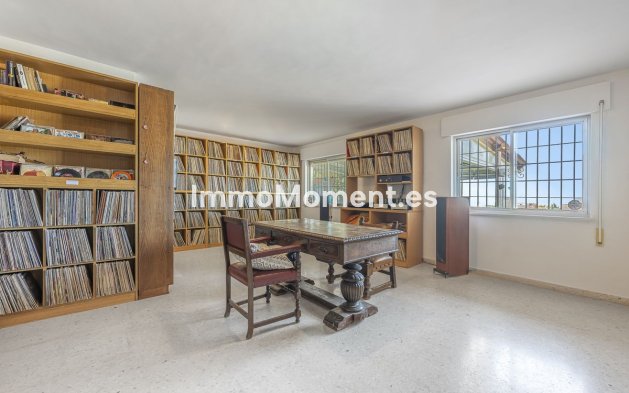 Wiederverkauf - Freistehende Villa - Fuengirola - Fuengirola Centro