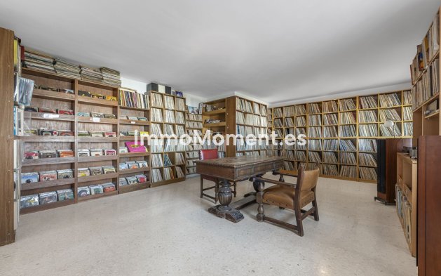 Wiederverkauf - Freistehende Villa - Fuengirola - Fuengirola Centro