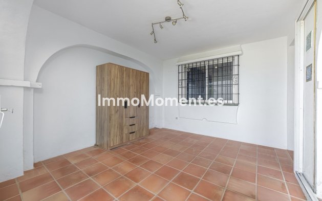 Wiederverkauf - Freistehende Villa - Fuengirola - Fuengirola Centro