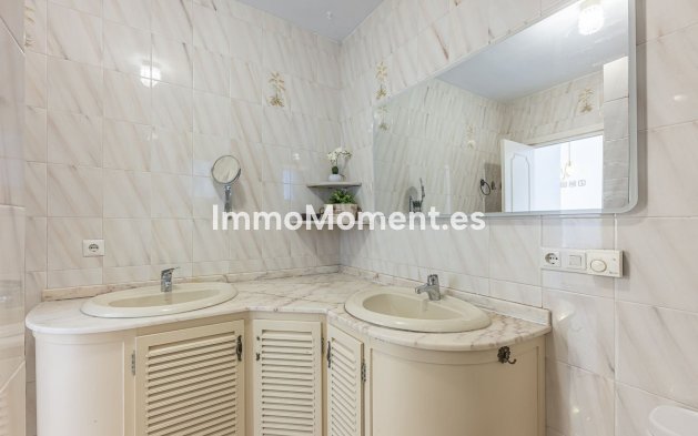 Wiederverkauf - Freistehende Villa - Fuengirola - Fuengirola Centro