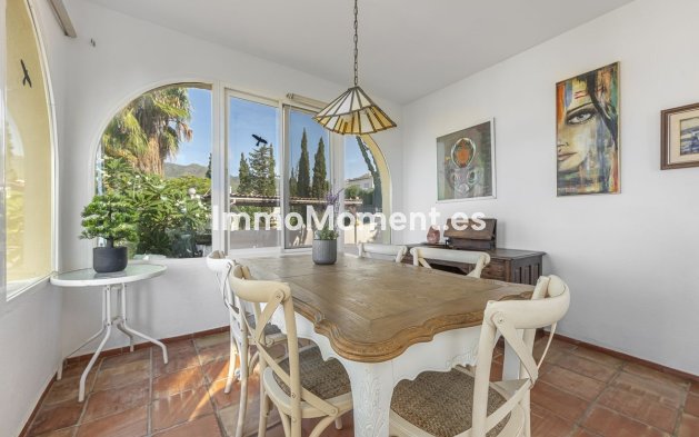 Wiederverkauf - Freistehende Villa - Fuengirola - Fuengirola Centro