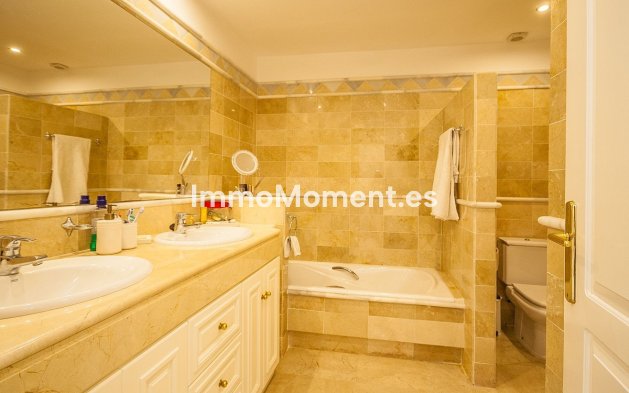 Wiederverkauf - Wohnung - Marbella - Elviria