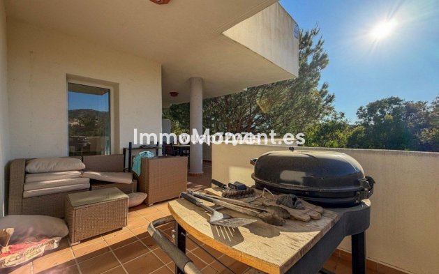 Resale - Apartment - Marbella - Elviria