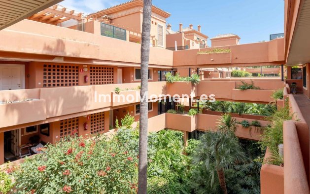 Wiederverkauf - Wohnung - Marbella - Cabopino