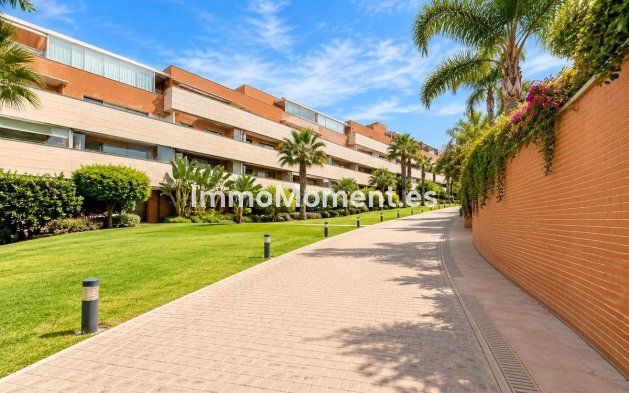 Bestaande woning - Appartement - Torremolinos