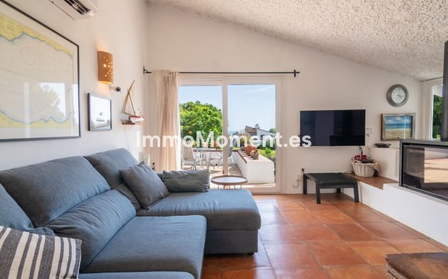 Bestaande woning - Vrijstaande villa - Estepona  - Estepona Centro