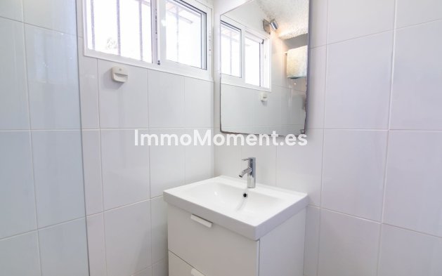 Bestaande woning - Vrijstaande villa - Estepona  - Estepona Centro