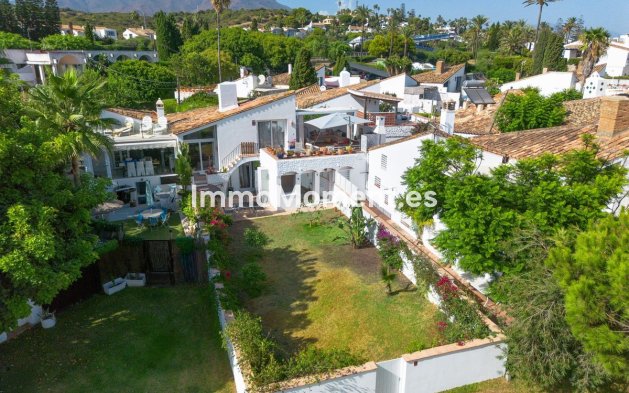 Bestaande woning - Vrijstaande villa - Estepona  - Estepona Centro