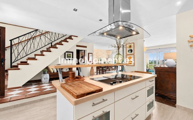Bestaande woning - Rijtjeshuis - Estepona  - Estepona Centro