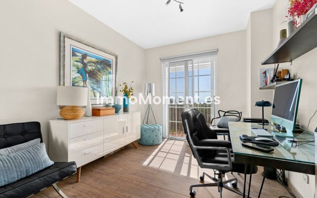 Bestaande woning - Rijtjeshuis - Estepona  - Estepona Centro