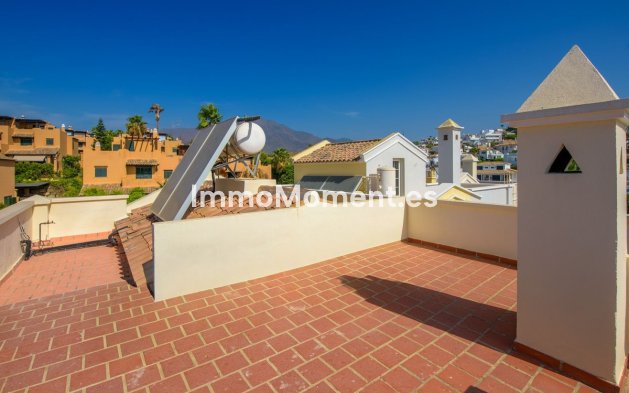 Bestaande woning - Rijtjeshuis - Estepona  - Estepona Centro