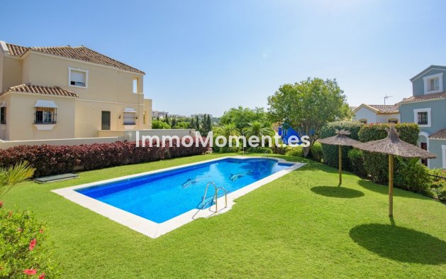 Bestaande woning - Rijtjeshuis - Estepona  - Estepona Centro