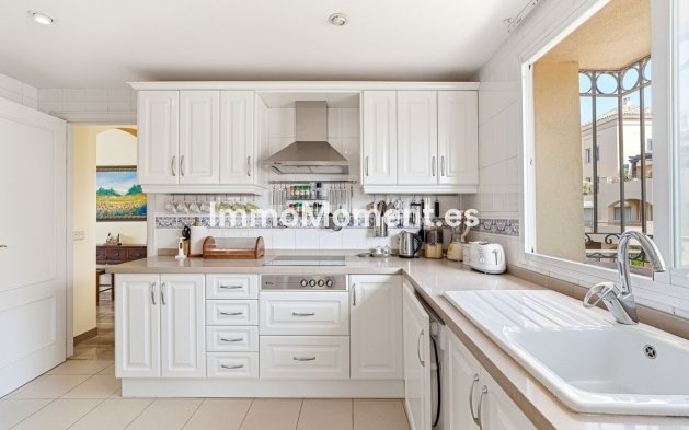 Reventa - Apartamento - Marbella - Elviria