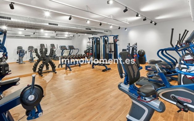 Bestaande woning - Appartement - Estepona  - Selwo