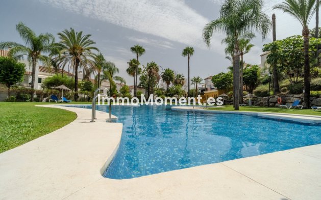 Revente - Appartement - Marbella - Nueva Andalucía