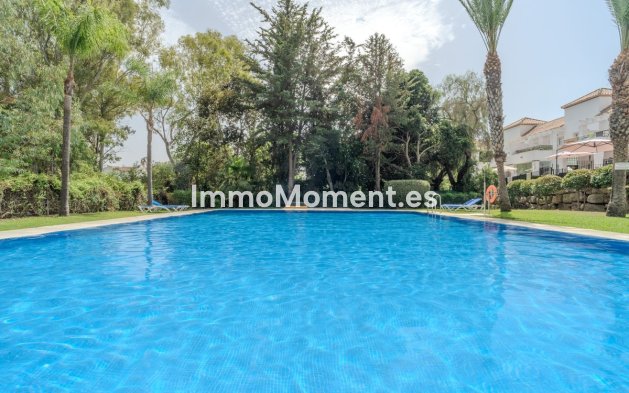 Revente - Appartement - Marbella - Nueva Andalucía