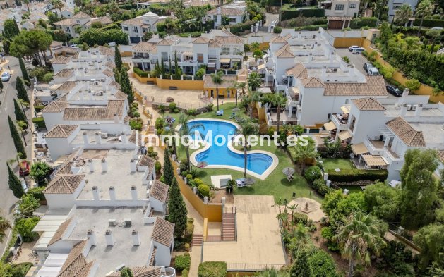 Revente - Appartement - Marbella - Nueva Andalucía