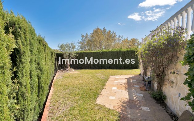 Wiederverkauf - Freistehende Villa - Marbella - La Mairena