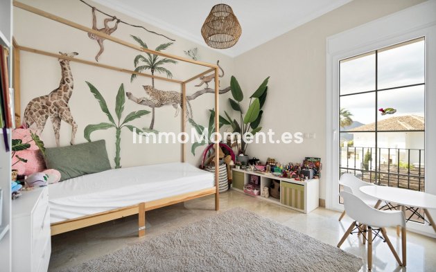 Wiederverkauf - Freistehende Villa - Marbella - La Mairena