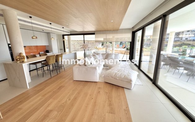 Revente - Appartement - Fuengirola - Higueron