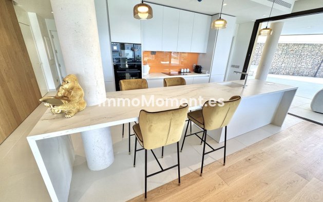 Revente - Appartement - Fuengirola - Higueron