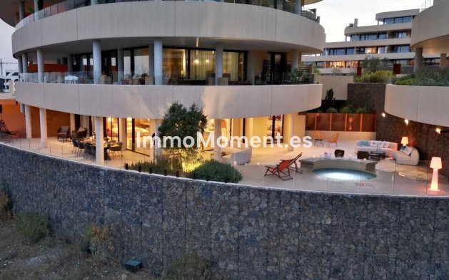 Revente - Appartement - Fuengirola - Higueron