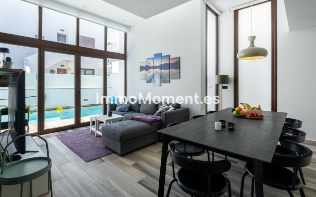 Wiederverkauf - Freistehende Villa - Orihuela - Los Balcones - Los Altos del Edén