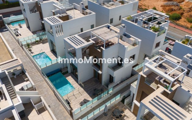 Wiederverkauf - Freistehende Villa - Orihuela - Los Balcones - Los Altos del Edén