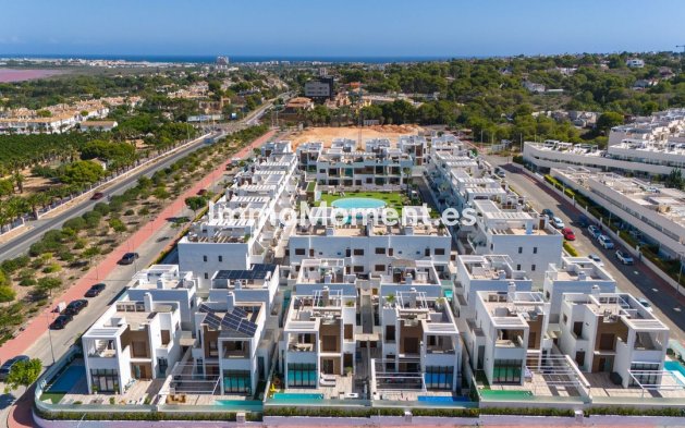 Wiederverkauf - Freistehende Villa - Orihuela - Los Balcones - Los Altos del Edén