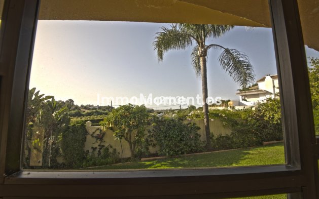 Reventa - Villa independiente - Estepona  - New Golden Mile
