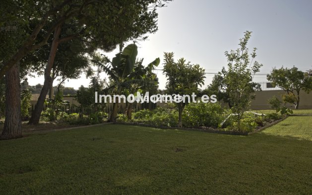 Reventa - Villa independiente - Estepona  - New Golden Mile