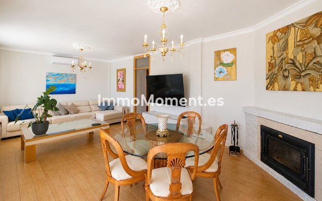 Reventa - Villa independiente - Estepona  - Estepona Centro
