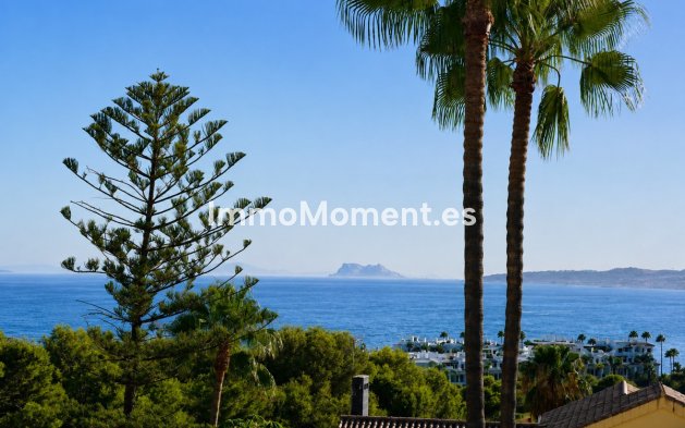 Reventa - Villa independiente - Estepona  - Estepona Centro