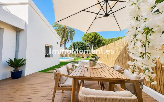 Bestaande woning - Vrijstaande villa - Orihuela - Punta Prima