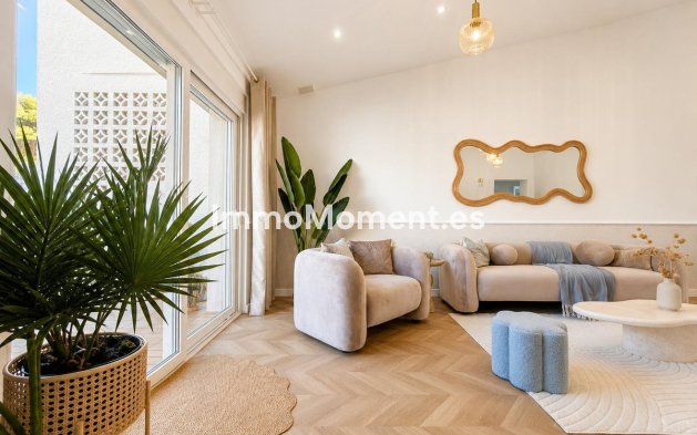 Bestaande woning - Vrijstaande villa - Orihuela - Punta Prima