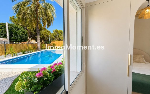 Bestaande woning - Vrijstaande villa - Orihuela - Punta Prima
