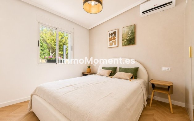 Bestaande woning - Vrijstaande villa - Orihuela - Punta Prima