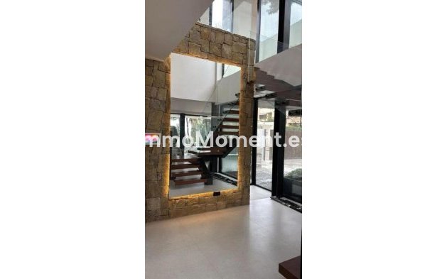 Bestaande woning - Vrijstaande villa - Marbella - Marbella Centro
