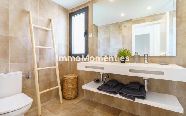 Reventa - Apartamento - Estepona  - Estepona Centro