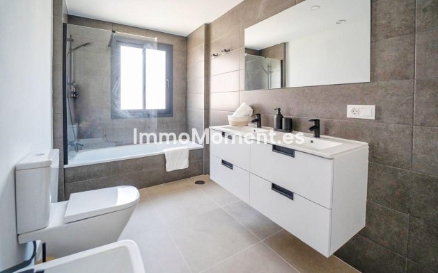 Reventa - Adosado - Estepona  - Estepona Centro