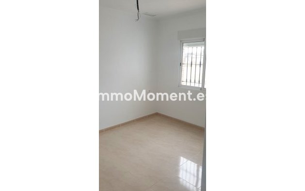 Bestaande woning - Vrijstaande villa - Catral - Catral Centro